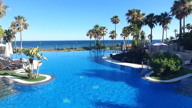 Mar Azul, apartamento en estepona