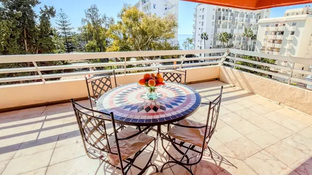 Parque Marbella 1-4E, apartamento frente al mar