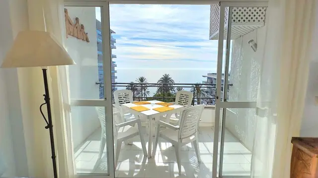 Skol 639, apartamento frente al mar