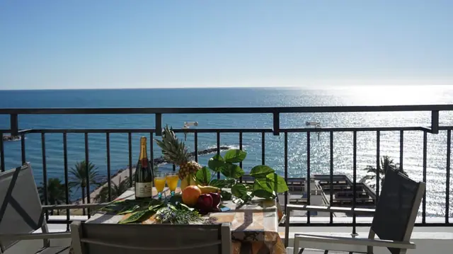 Skol 945B, apartamento frente al mar